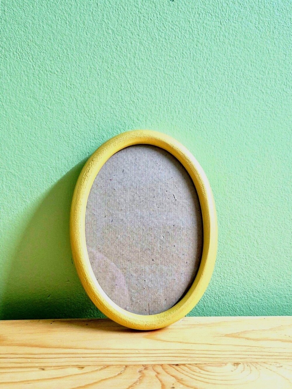 Vintage Gold Oval Photo Frame